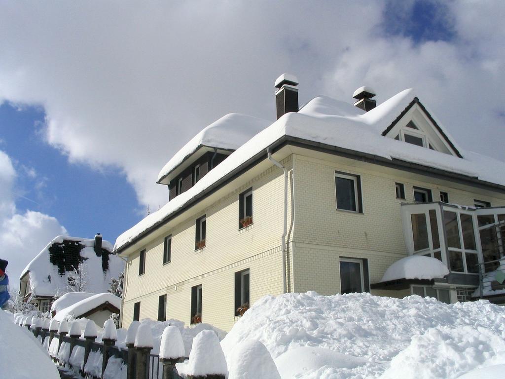 Ferienwohnung Am Eisweiher Titisee-Neustadt Exterior foto